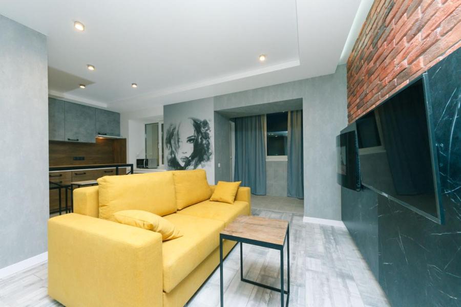 Hotrent City Kiev Dış mekan fotoğraf