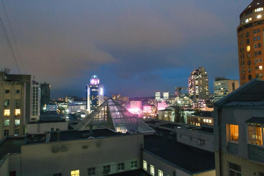 Hotrent City Kiev Dış mekan fotoğraf