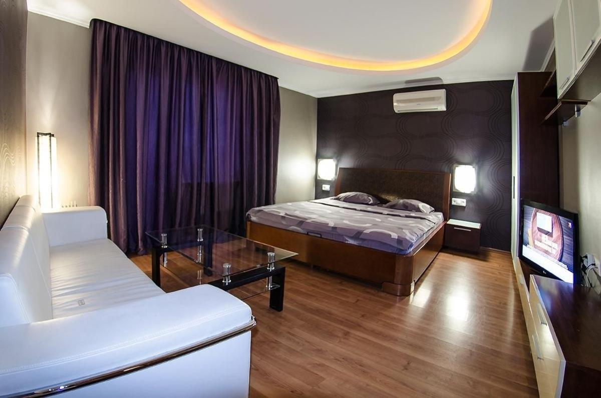 Hotrent City Kiev Dış mekan fotoğraf